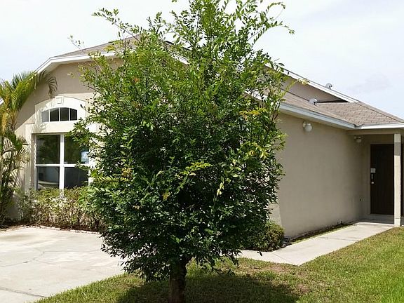 3rd image of 435 Delicata Dr