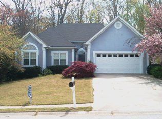 106 Springcrest Trl, Lawrenceville, GA 30046