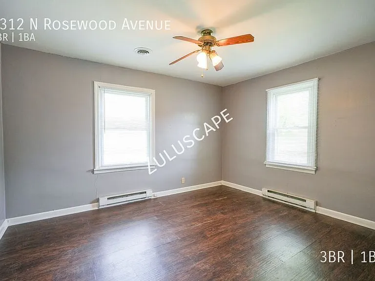 2312 N Rosewood Ave — Photo 4