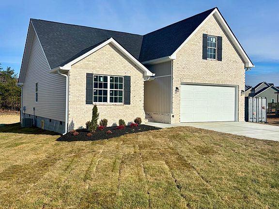 2nd image of 377 Eastland Park Dr