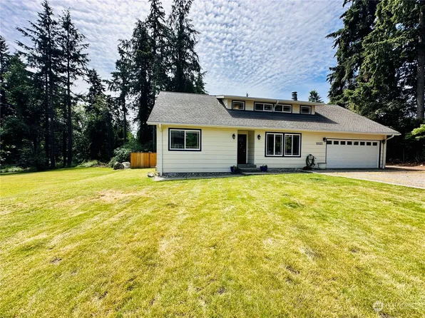 11122 45th Street E, Edgewood, WA 98372