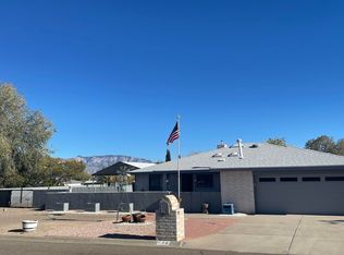 76 Ochre Rd NE, Rio Rancho, NM 87124