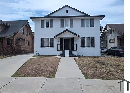 1st image of 2418 W 23rd St #2
