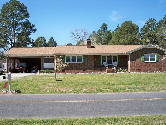 2nd image of 304 Lee St
