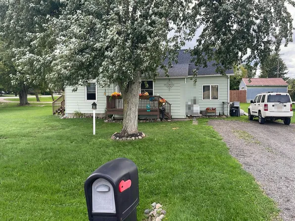 5510 Decker Rd, Marlette, MI 48453