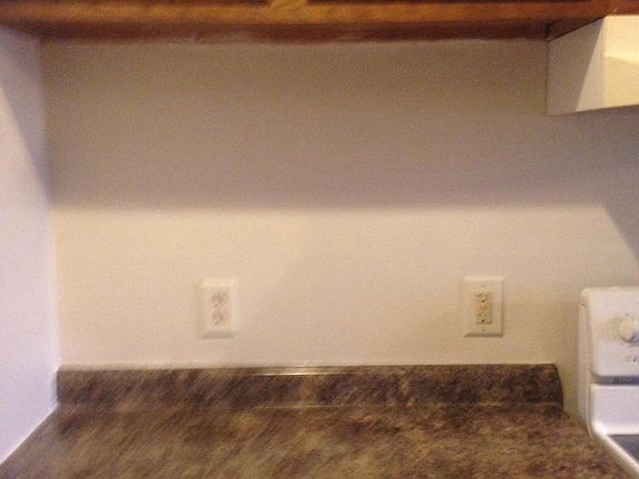 3rd image of 1089 Belle Ave