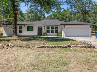 952 Branstetter Ln, Redding, CA 96001