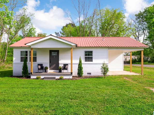 301 High St, Stevenson, AL 35772