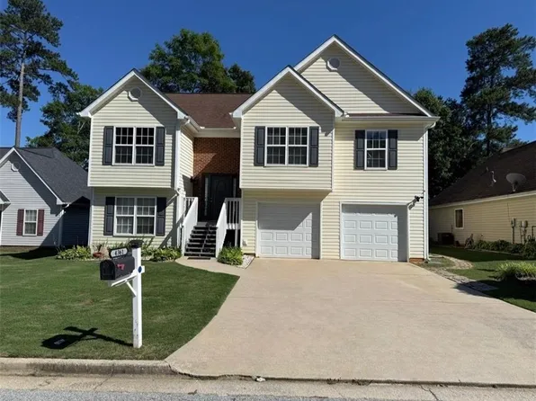 4361 Beaverton Cir, Loganville, GA 30052