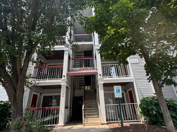 18518 Boysenberry Dr APT 226, Montgomery Village, MD 20879