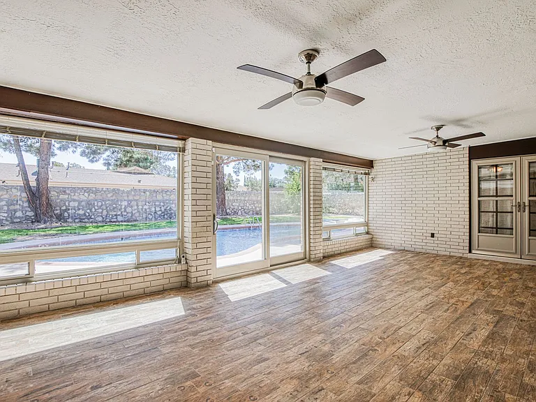 1716 Tommy Aaron Dr — Photo 23