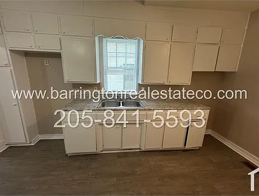 1012 Cotton Ave SW — Photo 4