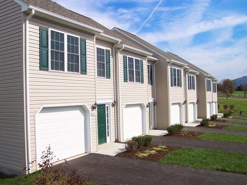 1st image of 6826 Village Green Dr