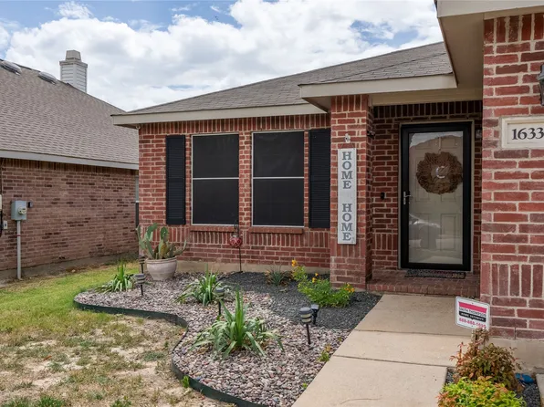 1633 Thorntree Ln, Justin, TX 76247