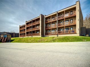 103 Sugar Ski Dr #332, Sugar Mountain, NC 28604