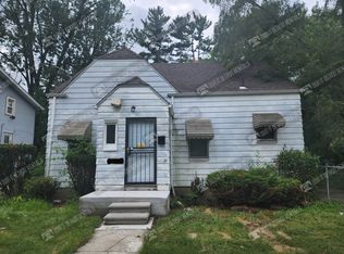 16547 Chatham St, Detroit, MI 48219