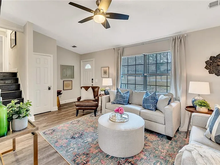 Creek Mill Dr NW — Photo 4