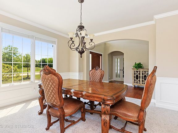 4th image of 4 Scarlet Oak Dr