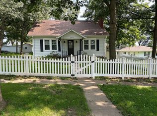 108 E Pearl St, Neola, IA 51559