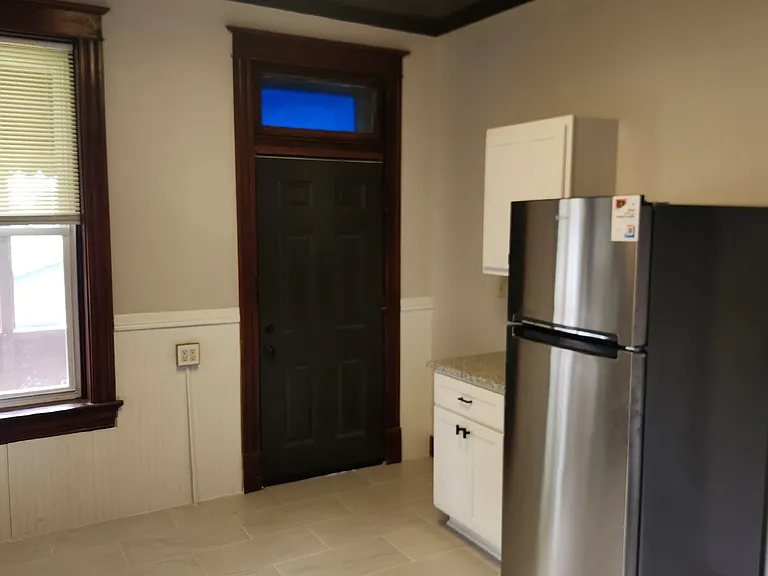4116 E Iowa Ave — Photo 17