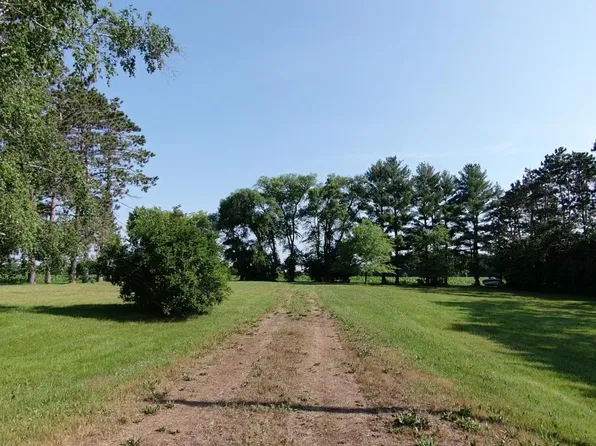 738 21st Ave, Cumberland, WI 54829