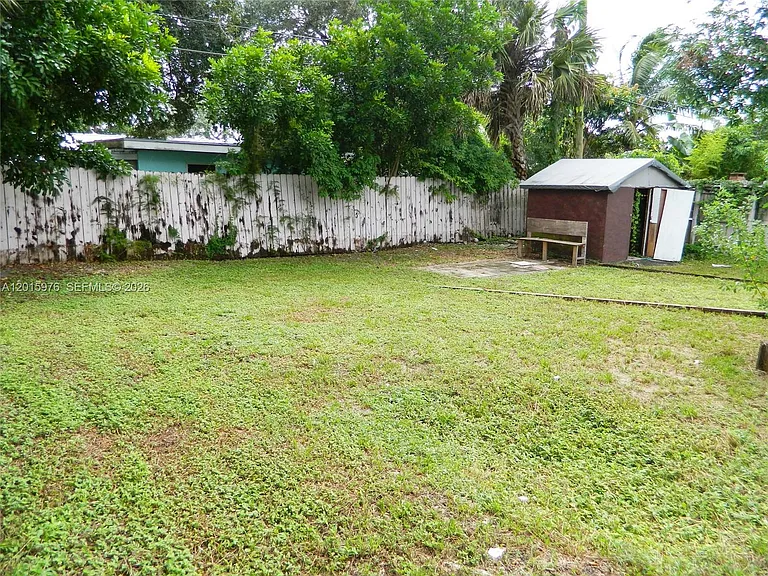 1340 SW 34th Ave — Photo 24