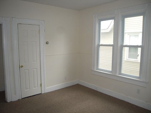 5th image of 15 Elizabeth St Floor 2