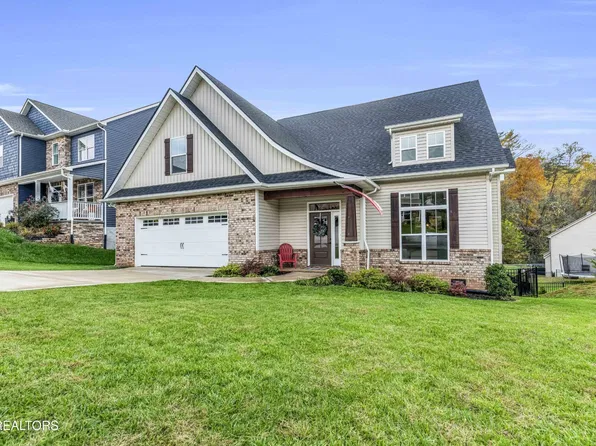 1213 Peake Ln, Knoxville, TN 37922