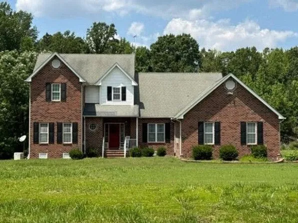 15200 Graham Ln, Disputanta, VA 23842