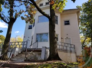 330 Pawtucket Ave APT 6, Pawtucket, RI 02860