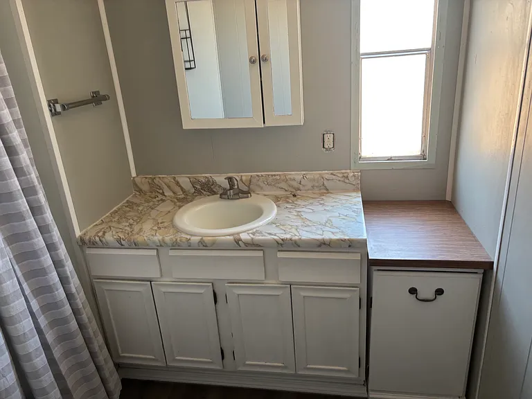 924 Eden Rd #B — Photo 8