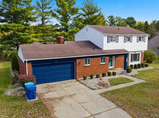 1408 N Bridge St, Linden, MI 48451