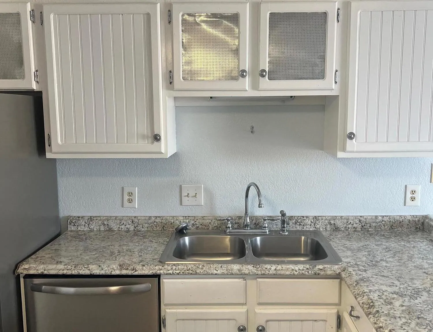 3 bed, 2.0 bath, 1450 sqft, $1,295 — Photo 4