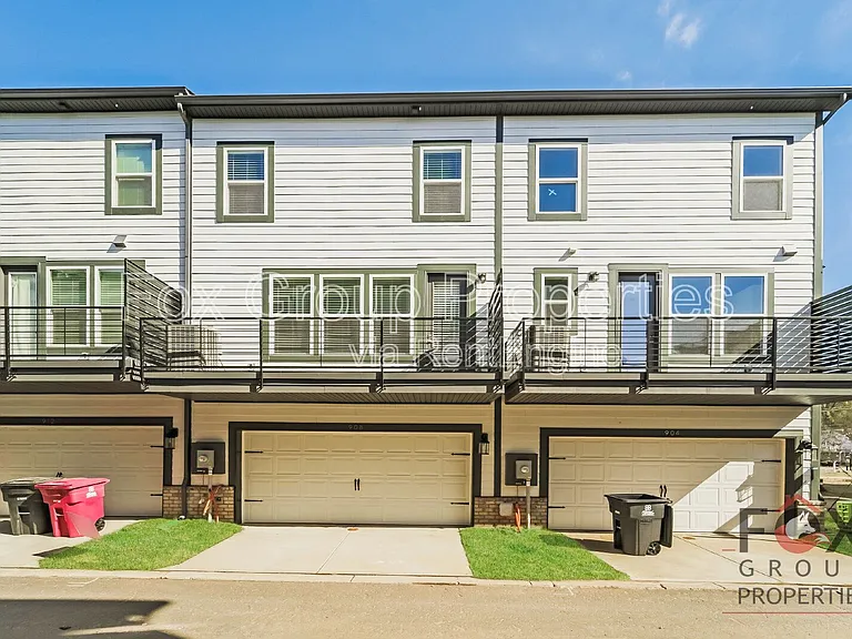 908 Mary Max Dr — Photo 31