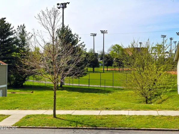 1706 Woodbine Ave, Knoxville, TN 37917