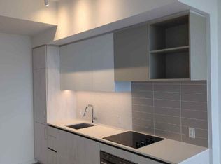 5 Buttermill Ave #4705, Vaughan, ON L4K 4Z4