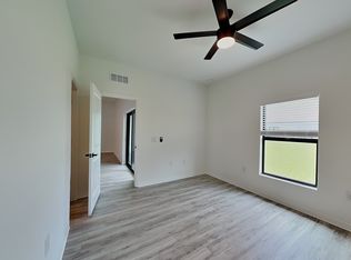 5305 28th St SW, Lehigh Acres, FL 33973