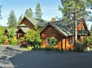 16495 Greenhorn Rd, Grass Valley, CA 95945