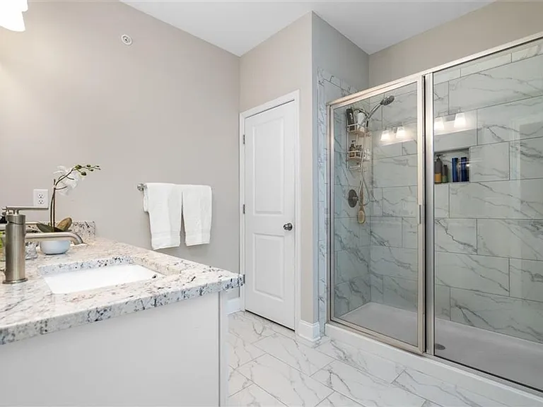 2641 Blackburn Ct — Photo 8