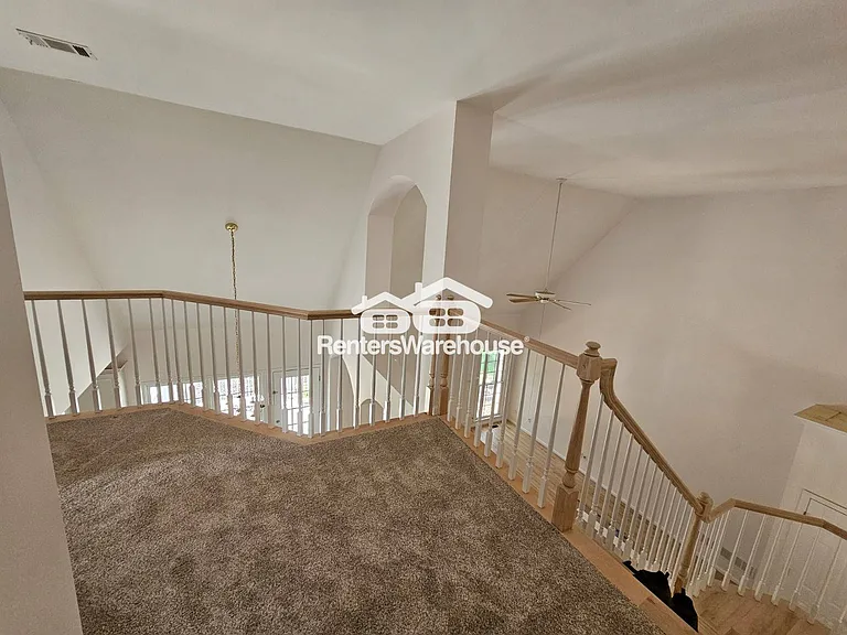 2530 Wellsley Ln — Photo 28