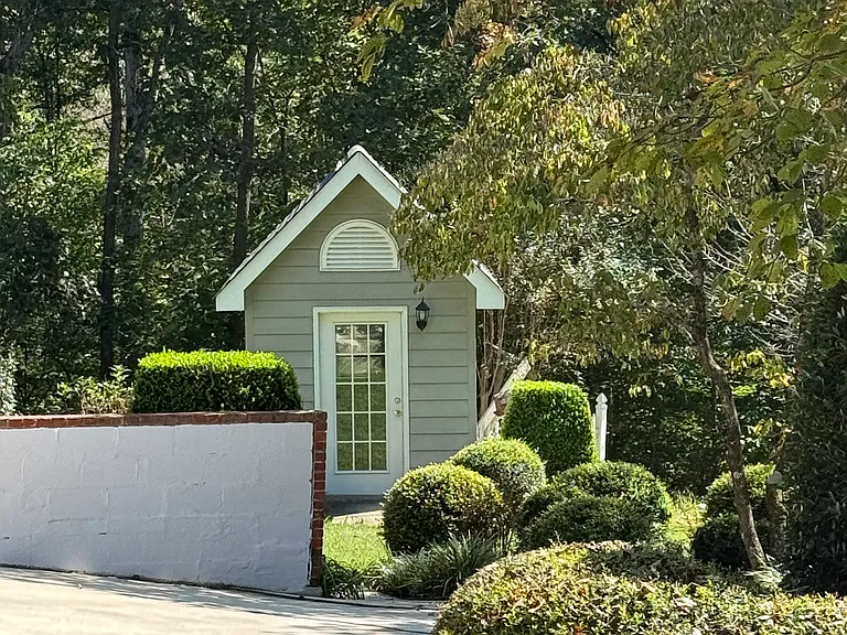 587 Indian Lake Rd #1 — Photo 4