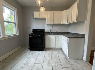 2135-2137 Lakewood Ave #2135, Detroit, MI 48215