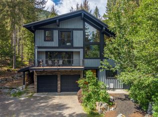8633 Forest Ridge Dr, Whistler, BC V8E 0G1