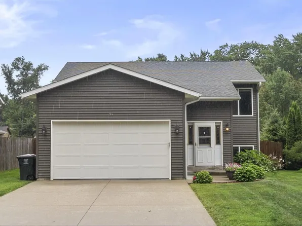 205 East Chestnut STREET, Silver Lake, WI 53170