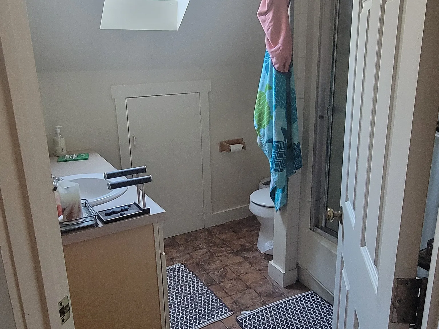 2 bed, 950 sqft, $2,500 — Photo 3