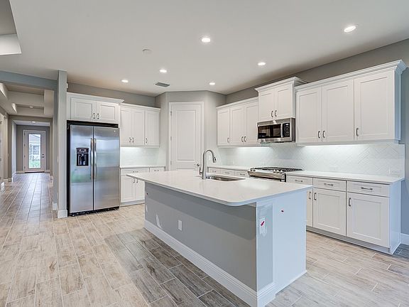 5th image of 13900 Amblewind Cove Way