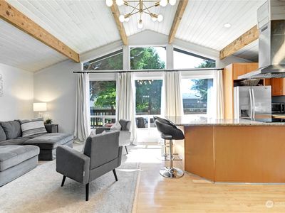 2011 Park Avenue, Snohomish, WA, 98290