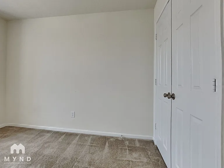 1706 Claire Creek Ct — Photo 15