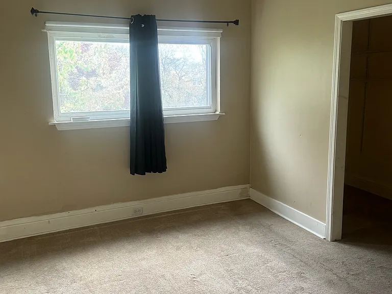 104 Munson Ave — Photo 7