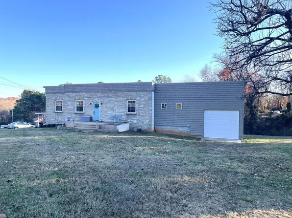 164 Wells Rd, Madison Heights, VA 24572